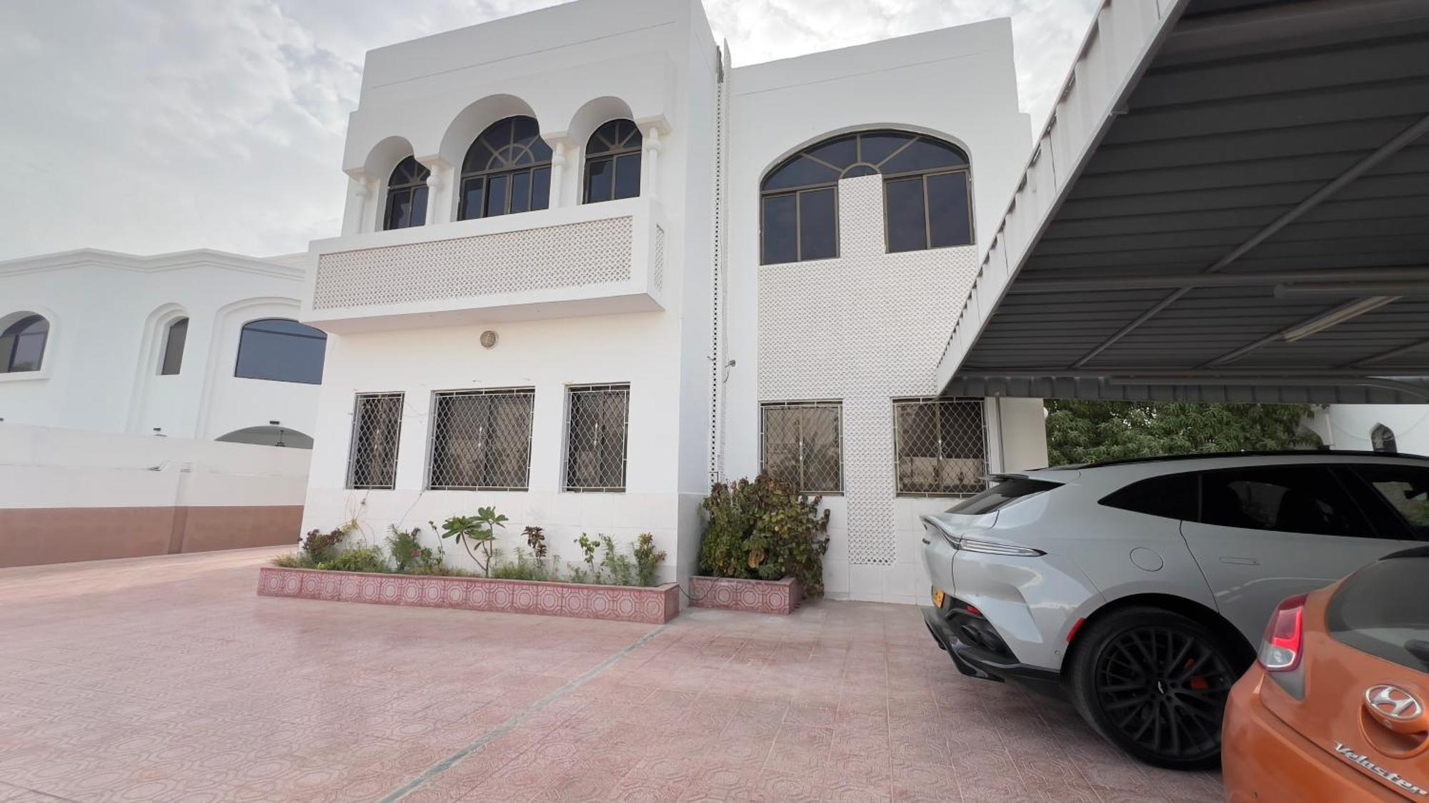 Miras Master Hostel